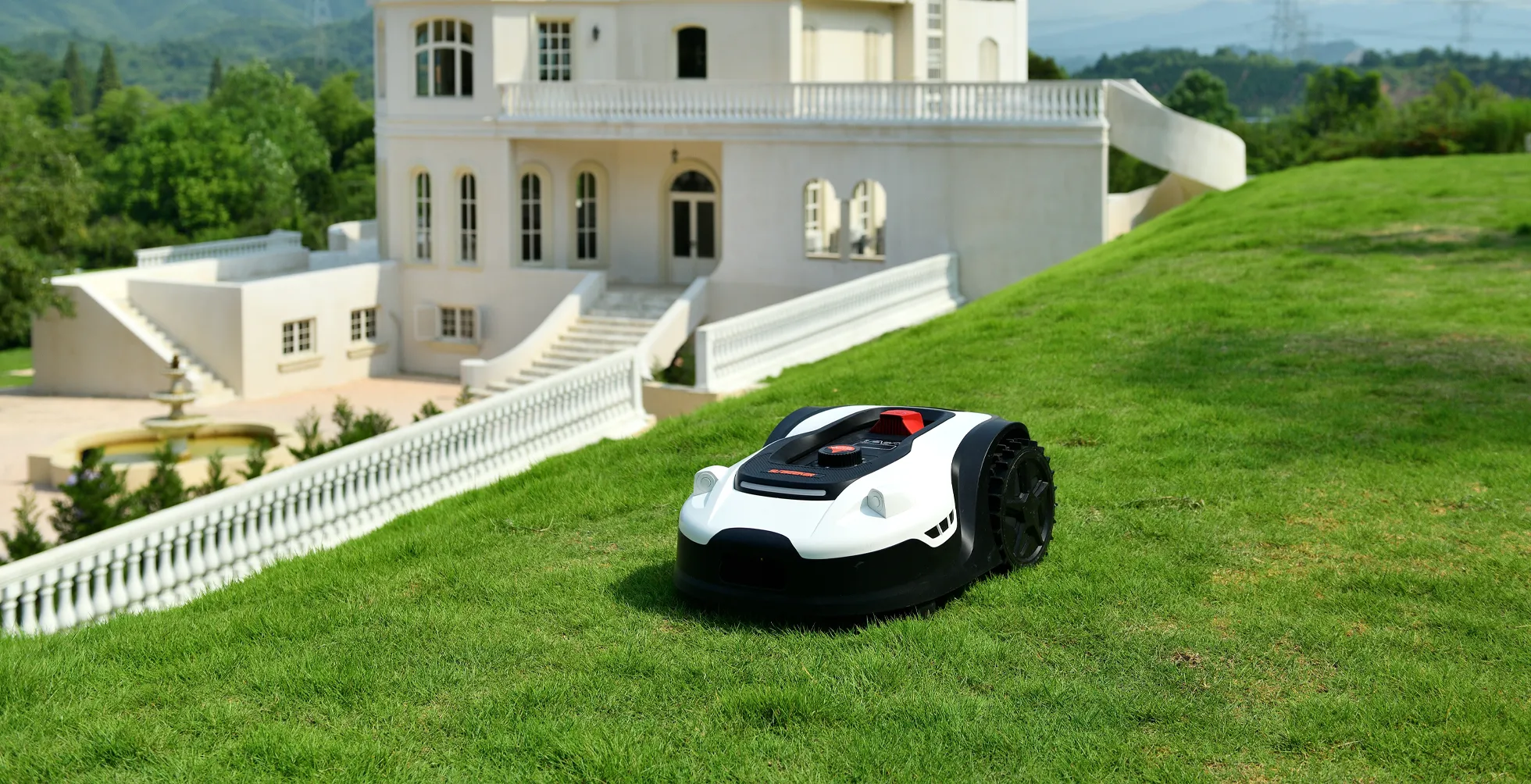 SUNSEEKER Robot Mower L22 & L22 PLUS