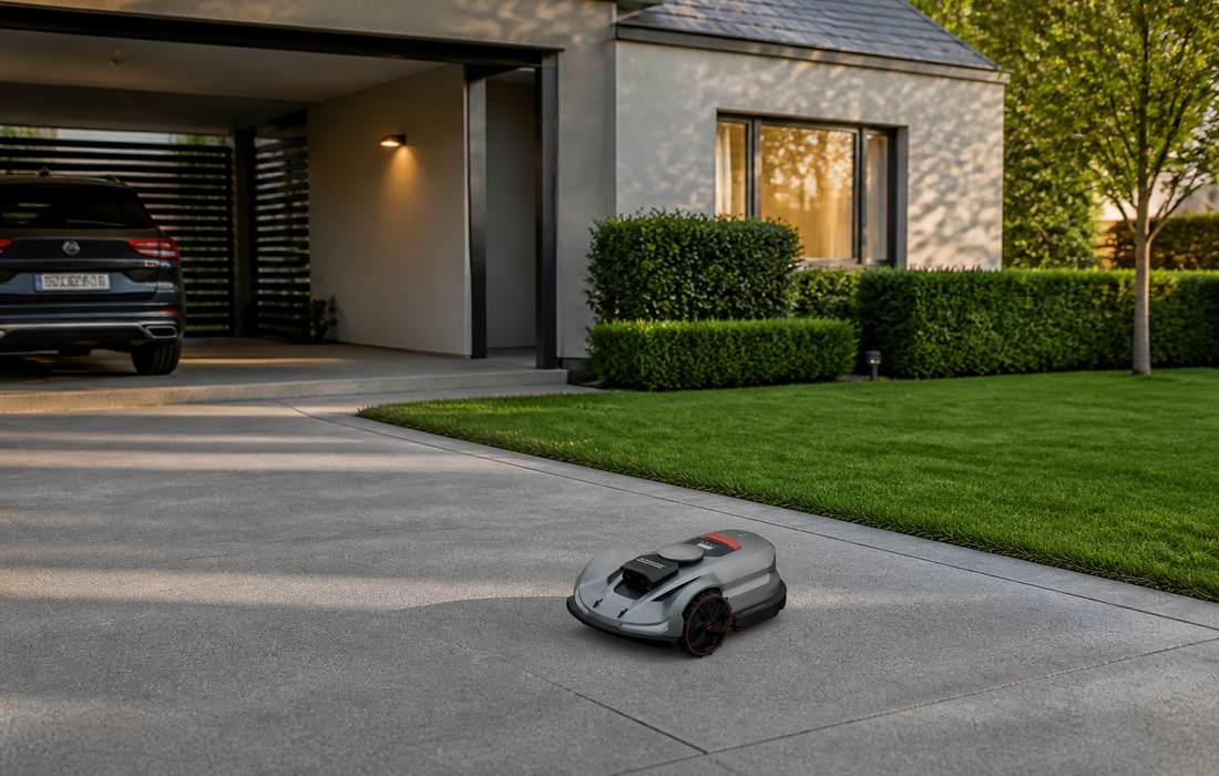 sunseeker elite x7 plus gen2 mower driveway