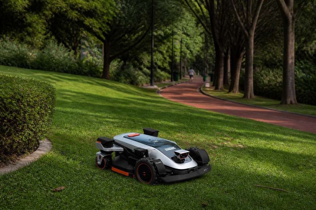 sunseeker elite x9 robot mower grassy park trail