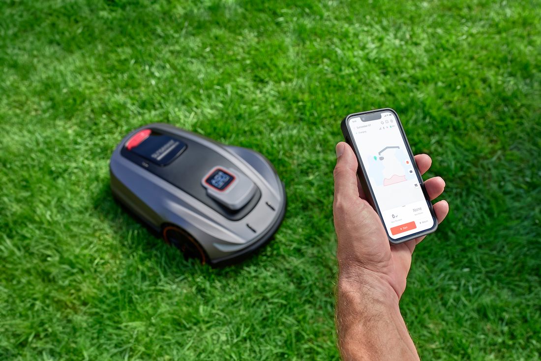 Robotic Lawn Mower App