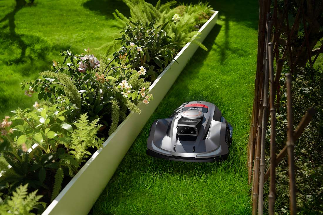 15 Cheap Simple Front Yard Landscaping Ideas for Any Budget