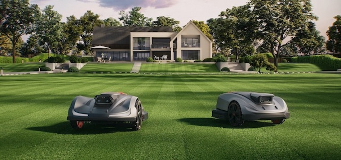 Robotic Lawn Mowers In Garden